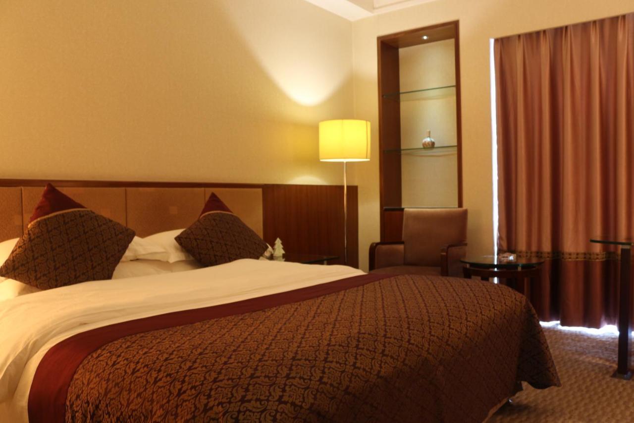Hotel Jinling Jingyuan Plaza Nanchino Esterno foto